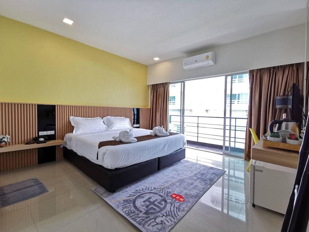 The Golden Ville Boutique Hotel And Spa Pattaya Luaran gambar