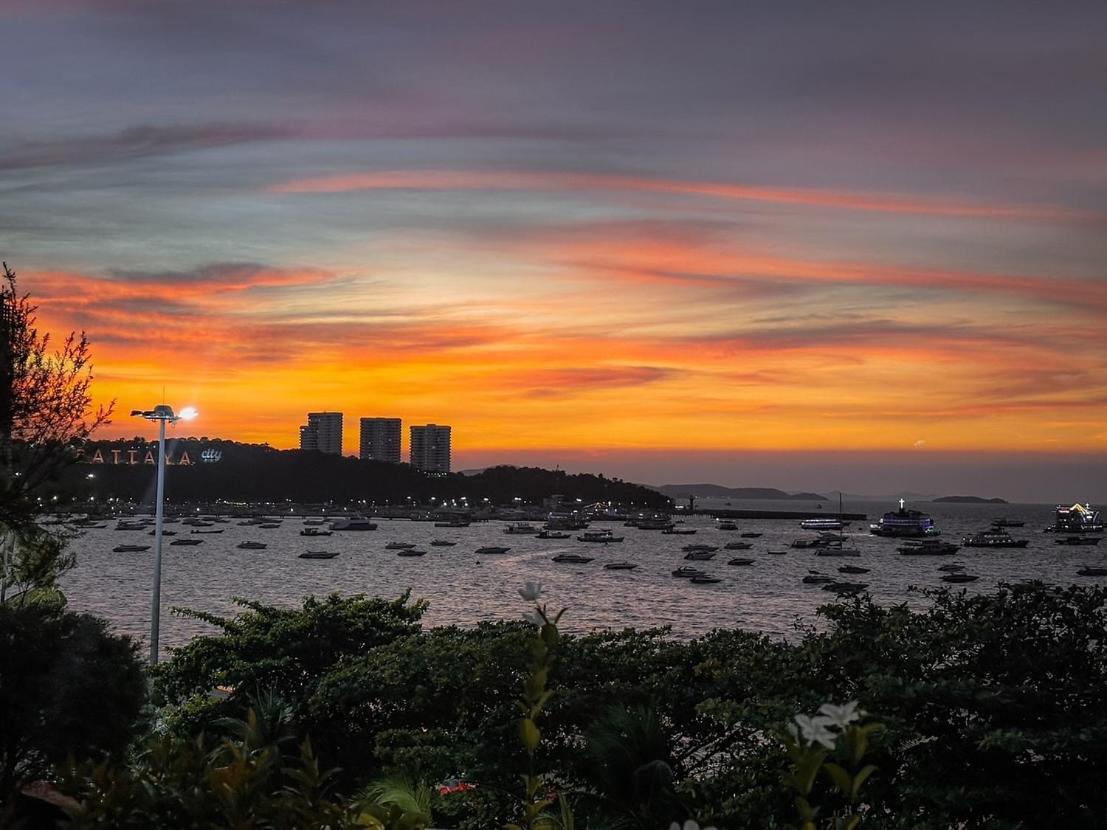 The Golden Ville Boutique Hotel And Spa Pattaya Luaran gambar